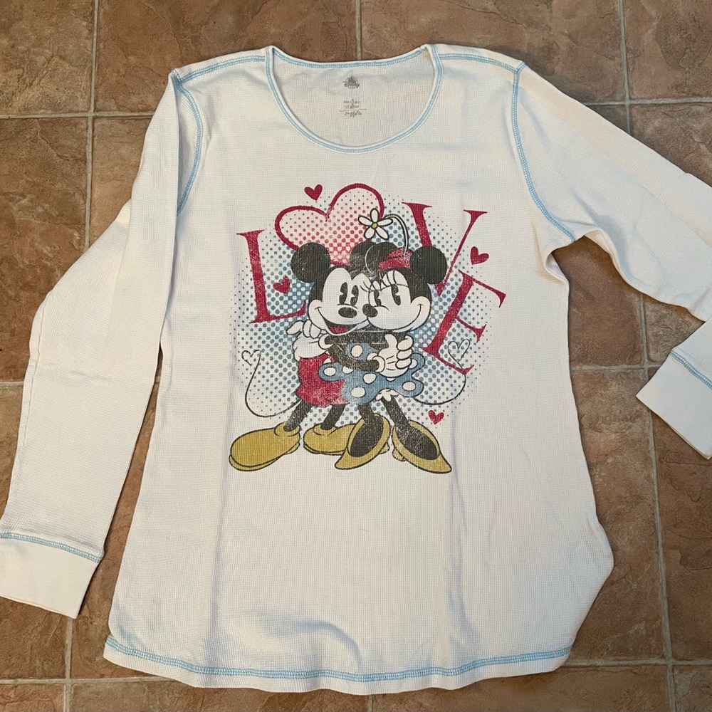 Disney Long Sleeve Thermal Top XL